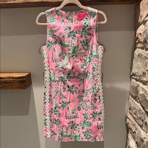 Sleeveless Pink Tropical Print Shift Dress